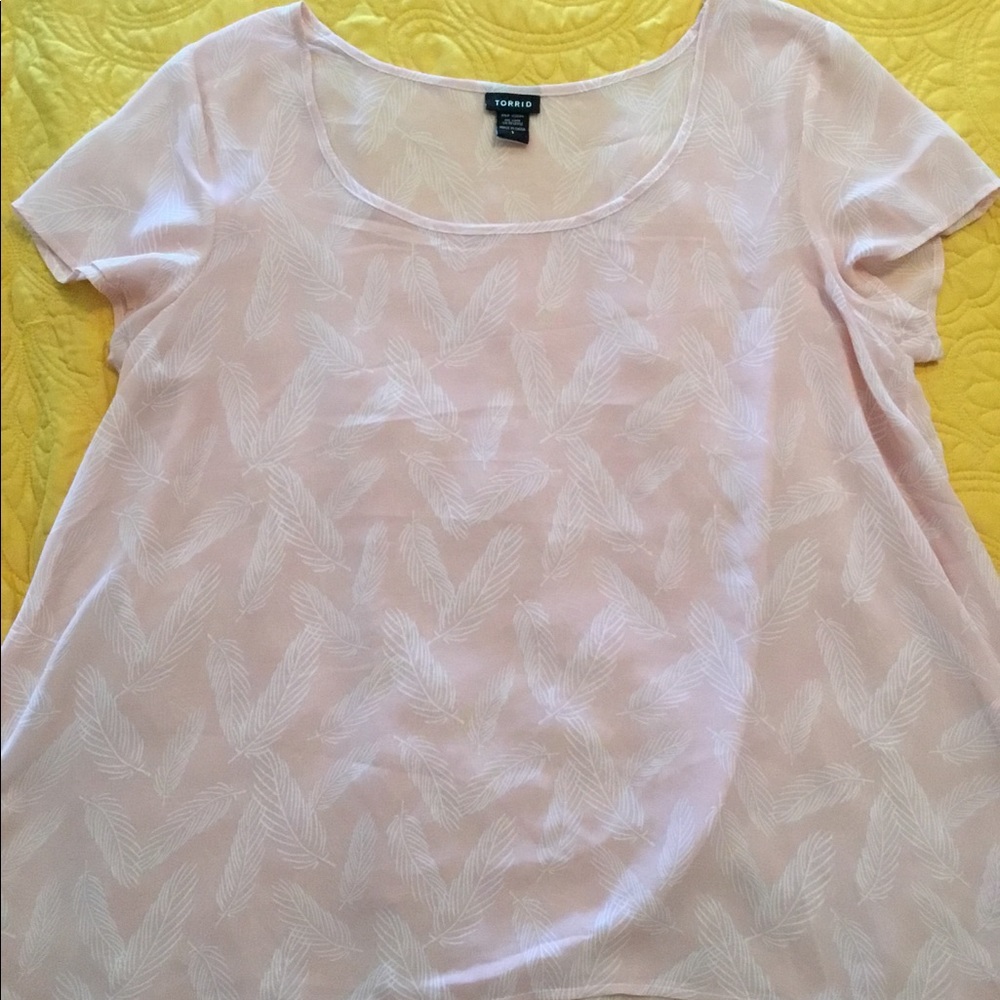 TORRID dusty pink chiffon-like top.